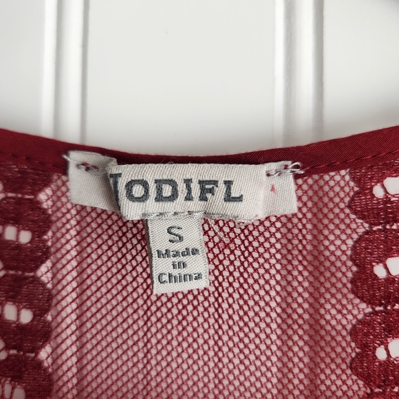 JODIFL Red Lace Long Sleeve Romantic Maxi Length Duster Cardigan Small - Picture 6 of 6